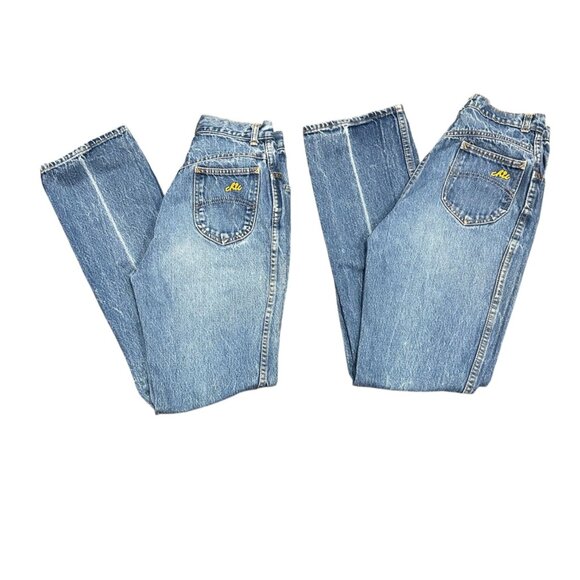 Vintage H.I.S. 10/11 Chic Blue Mom Jeans High Waist Straight Creased Made in USA - Picture 1 of 16